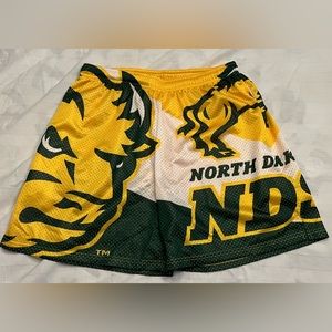 North Dakota State Bison 90s throwback mesh shorts. Size medium